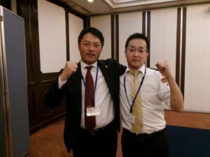 (左)福田玄、(右)三角洋平