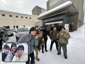 文化交流ホール前集合写真